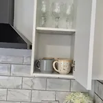 בית נופש Spacious 3-bedroom House With Parking & Garden *