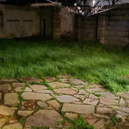 別荘 Spacious 3 Bedroom House Free Private Parking Garden Fast Wifi Entire Home Sleeps 7 ブリストル